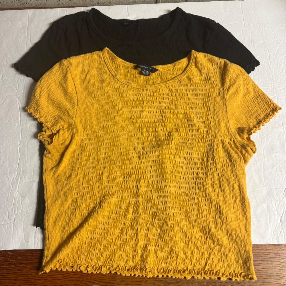 American Eagle Baby Tee Bundle Black Mustard Yellow Small 2pk